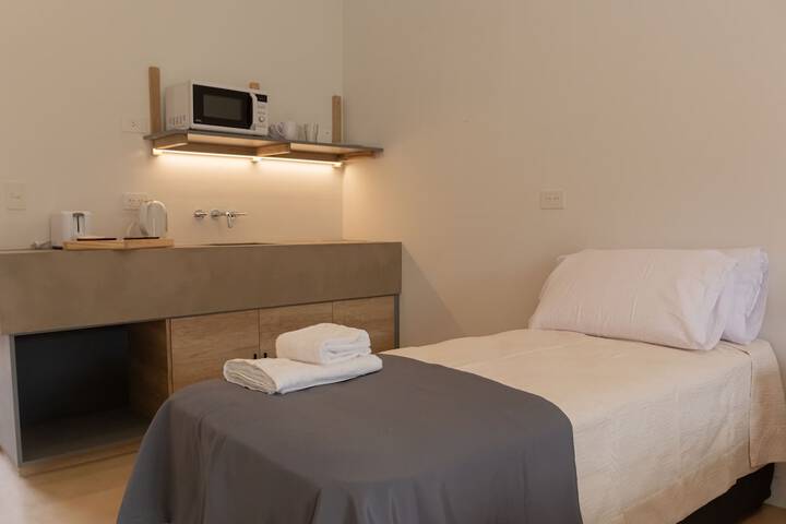 Room 25 of 60