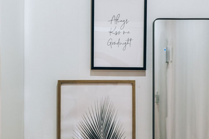 Room 10 of 29