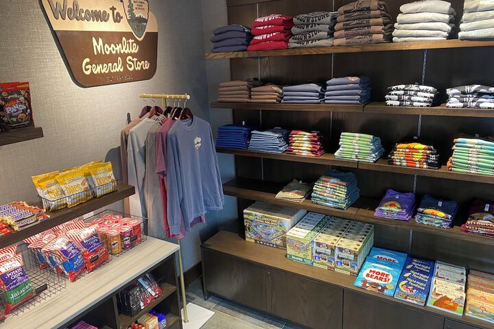 Gift Shop 19 of 22