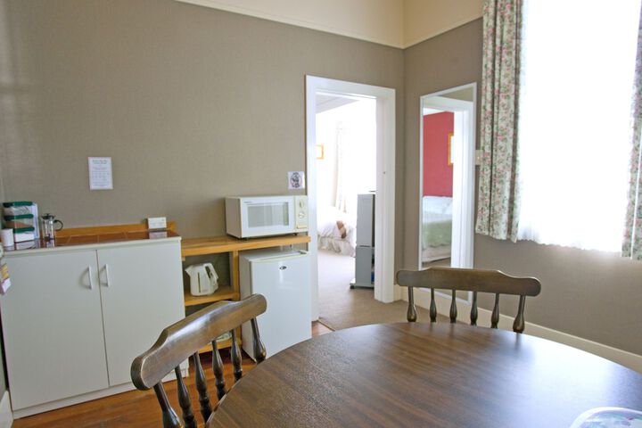Room 14 of 32