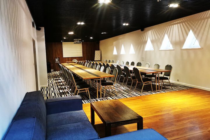 Business Center 66 of 74