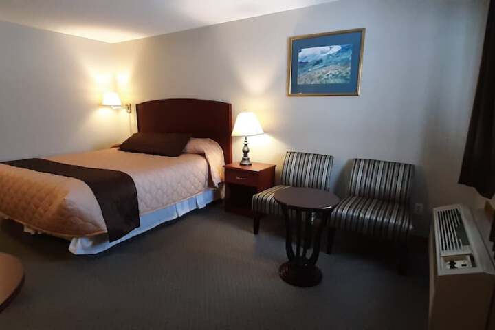 Room 7 of 56