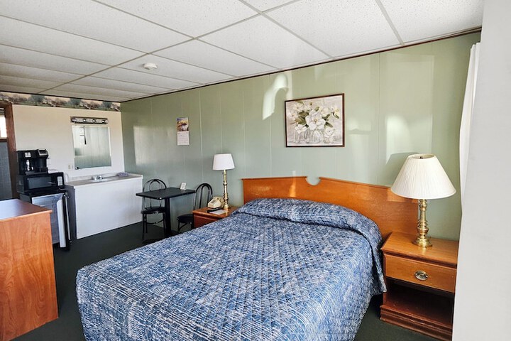 Room 11 of 58