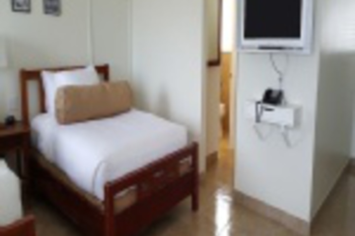 Room 575 of 695