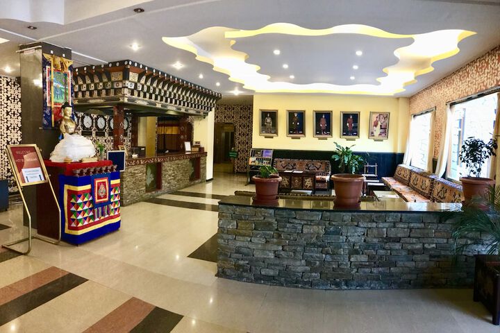 Hotel Lobby