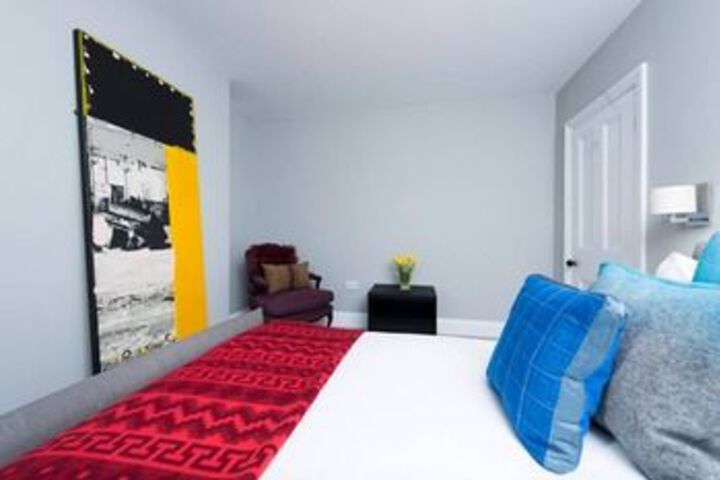 Room 16 of 42