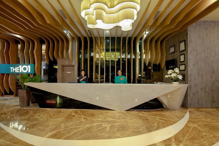 Hotel Interior 6 of 92