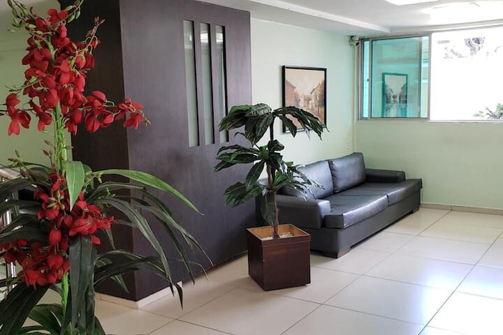 Entrance & Lobby