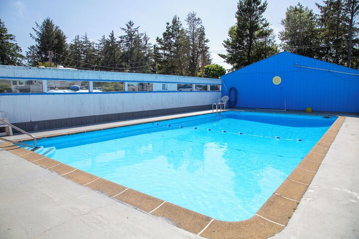Pool 19 of 53
