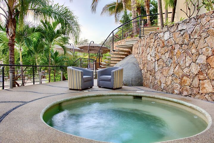 Pool 197 of 336