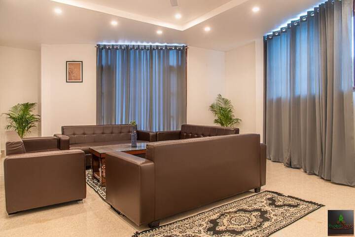 Room 11 of 53