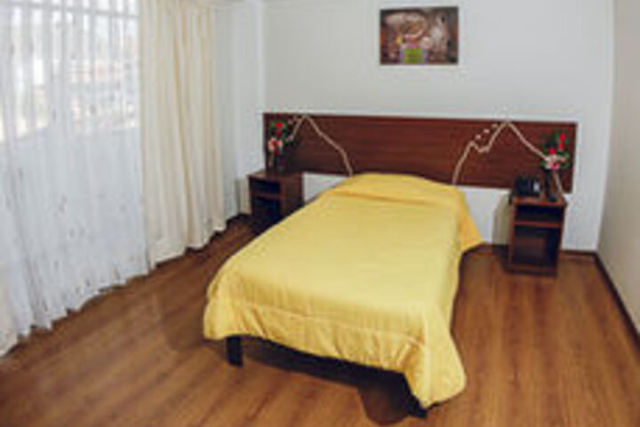 Room 20 of 34