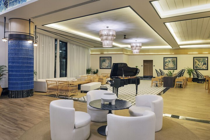 Hotel Interior 7 of 89