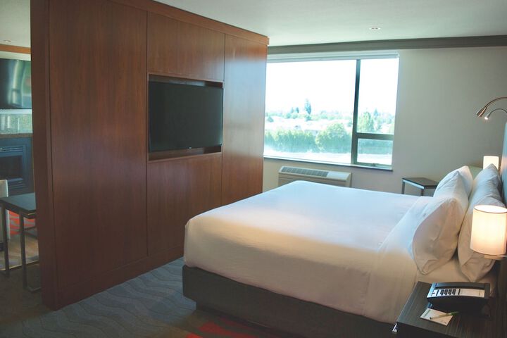 Room 10 of 53