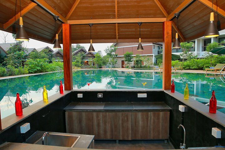 Pool 55 of 98