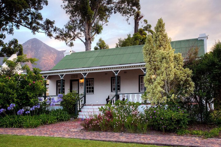 Room 20 of 99