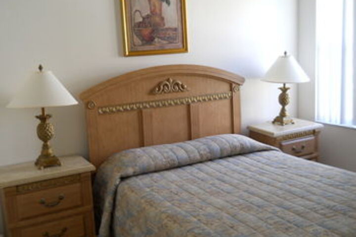 Room 14 of 82