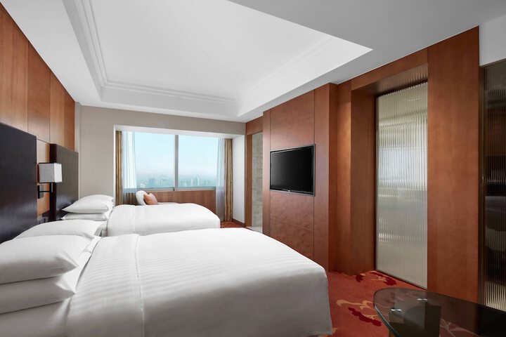 Room 17 of 72