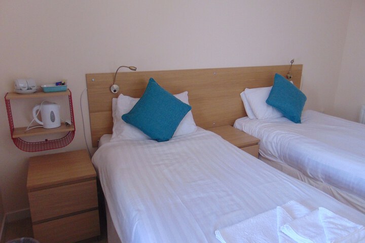 Room 5 of 35