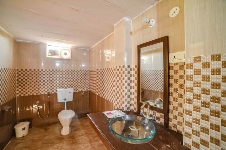 Room 49 of 79