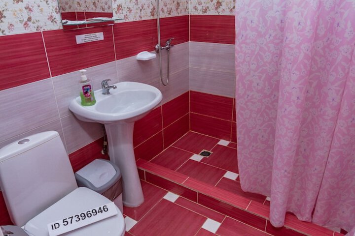 Room 43 of 67