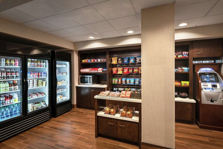 Snack bar