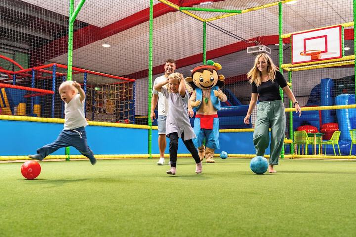 Childrens Activities 49 of 100