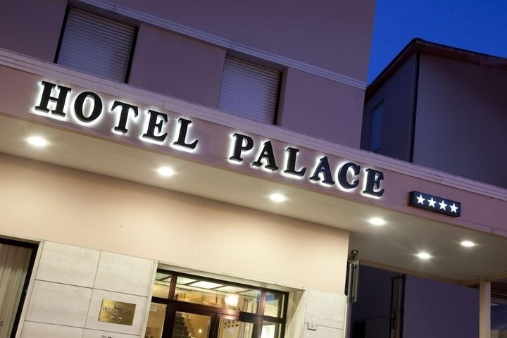 Palace Hotel in Civitanova Marche