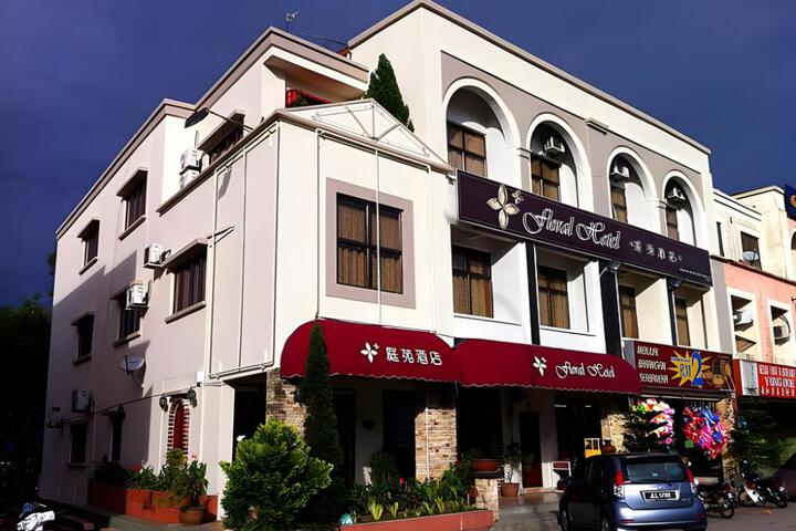 Floral Hotel