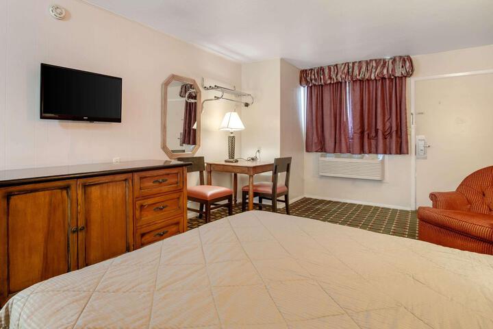 Room 43 of 55