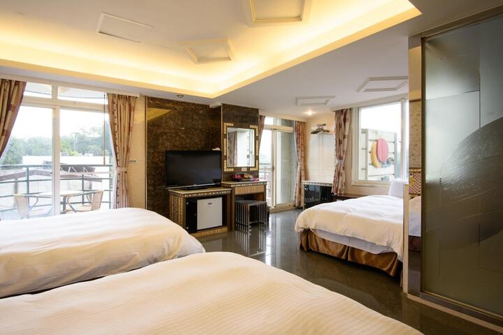 Room 20 of 41