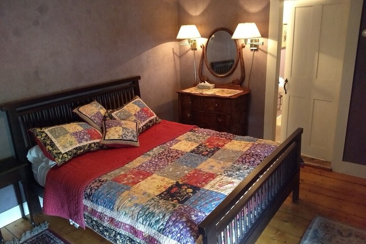 Room 10 of 36