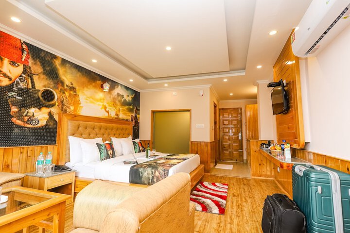 Room 25 of 56