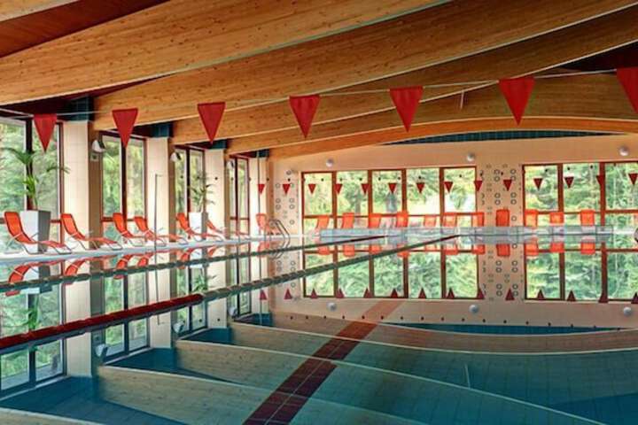 Pool 18 of 39