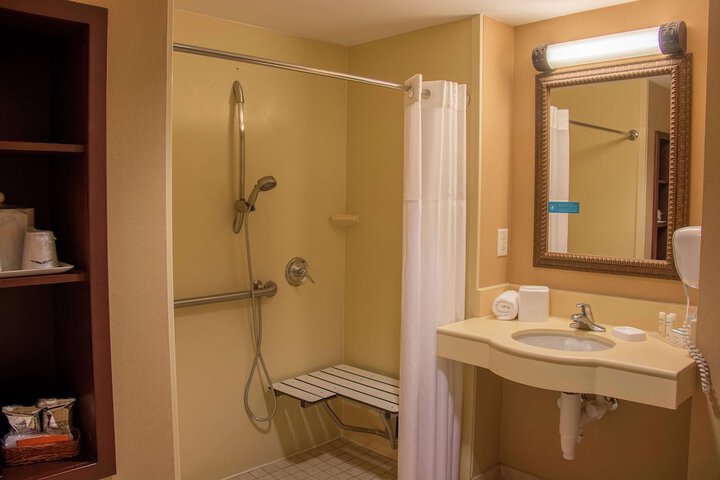 Bathroom shower