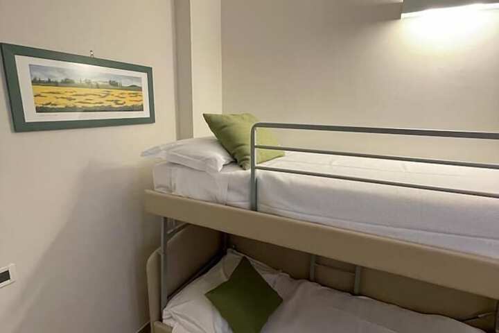 Room 8 of 53