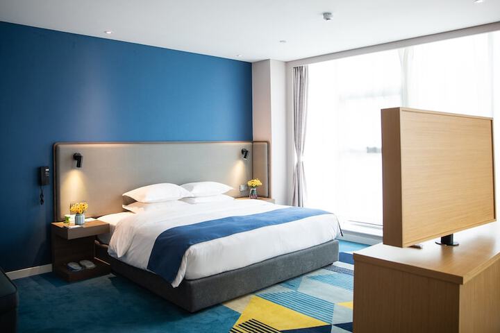 Room 15 of 67