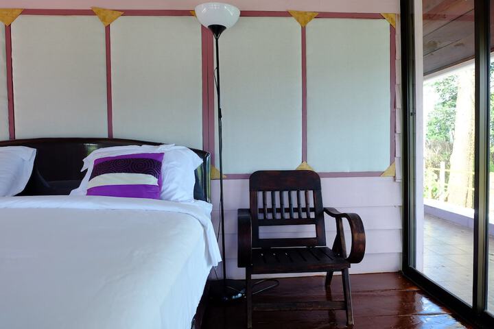 Room 29 of 79