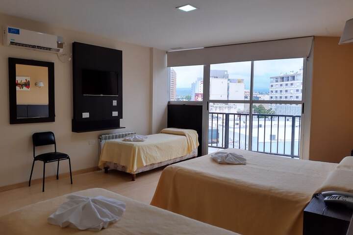 Room 5 of 25