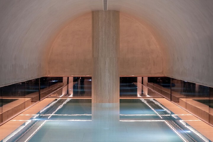 Pool 60 of 132