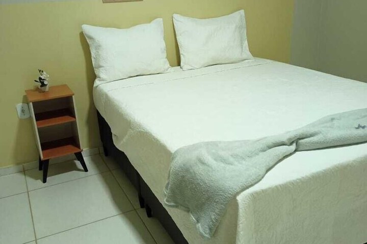 Room 7 of 13