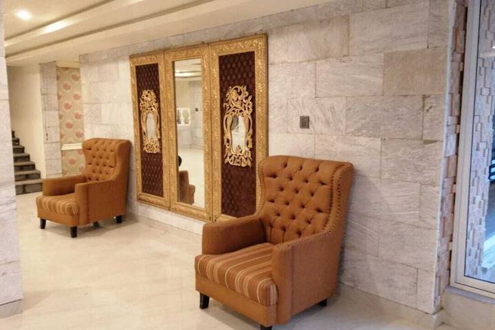 Hotel 5 of 57