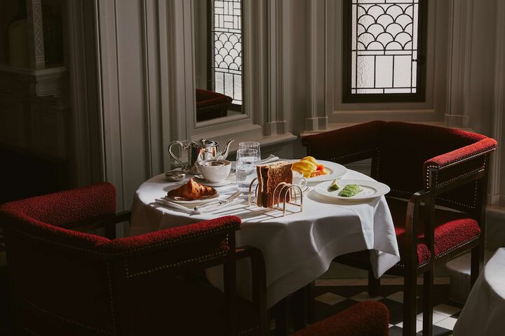 Breakfast/Coffee Service 73 of 100