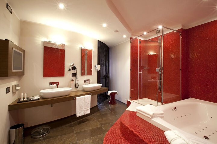 Bath Interior