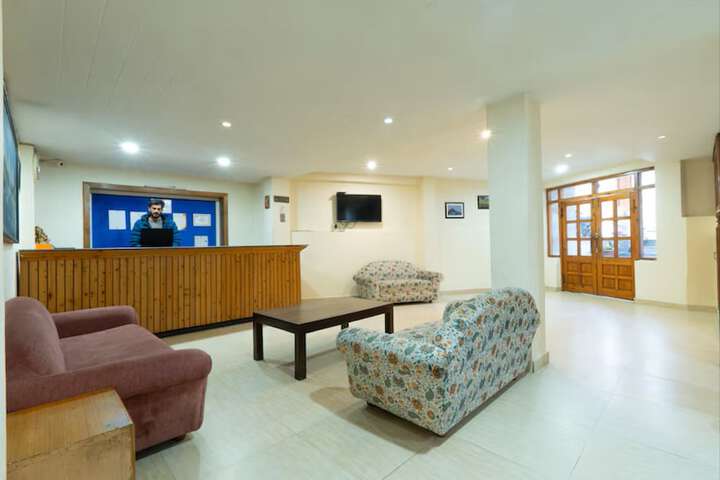 Hotel Interior 4 of 31