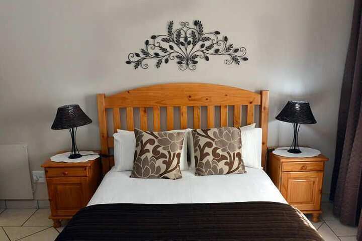 Room 8 of 35