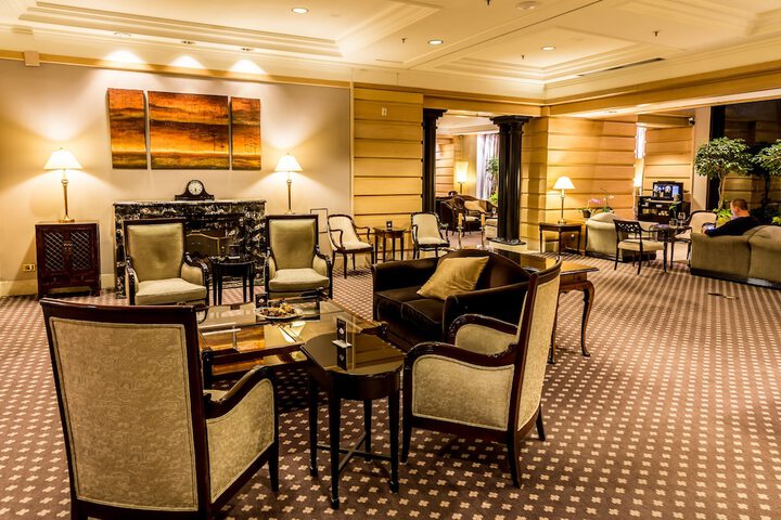 Hotel 70 of 72