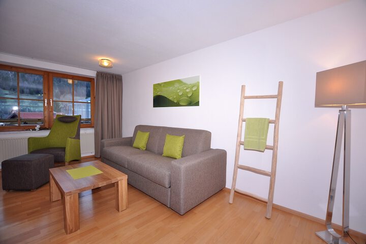 Room 14 of 51