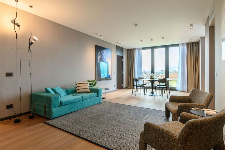 Room 44 of 95