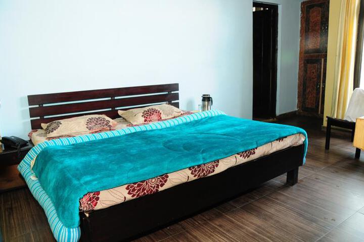 V Resorts Hotel Sunita Almora